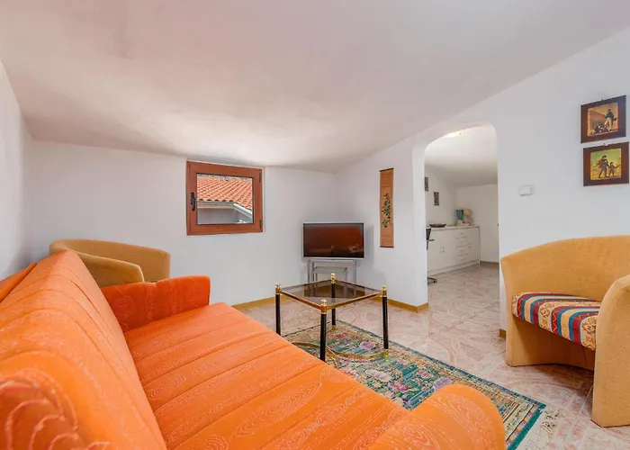 1 Bedroom Amazing In * Seline