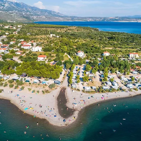 1 Bedroom Amazing In *