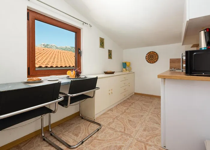 1 Bedroom Amazing In *